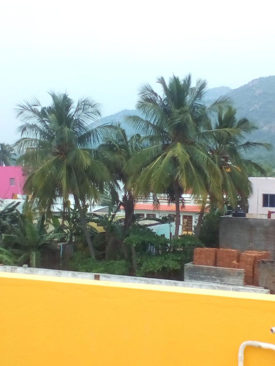 Tiruvannāmalai Sai Guest House מראה חיצוני תמונה
