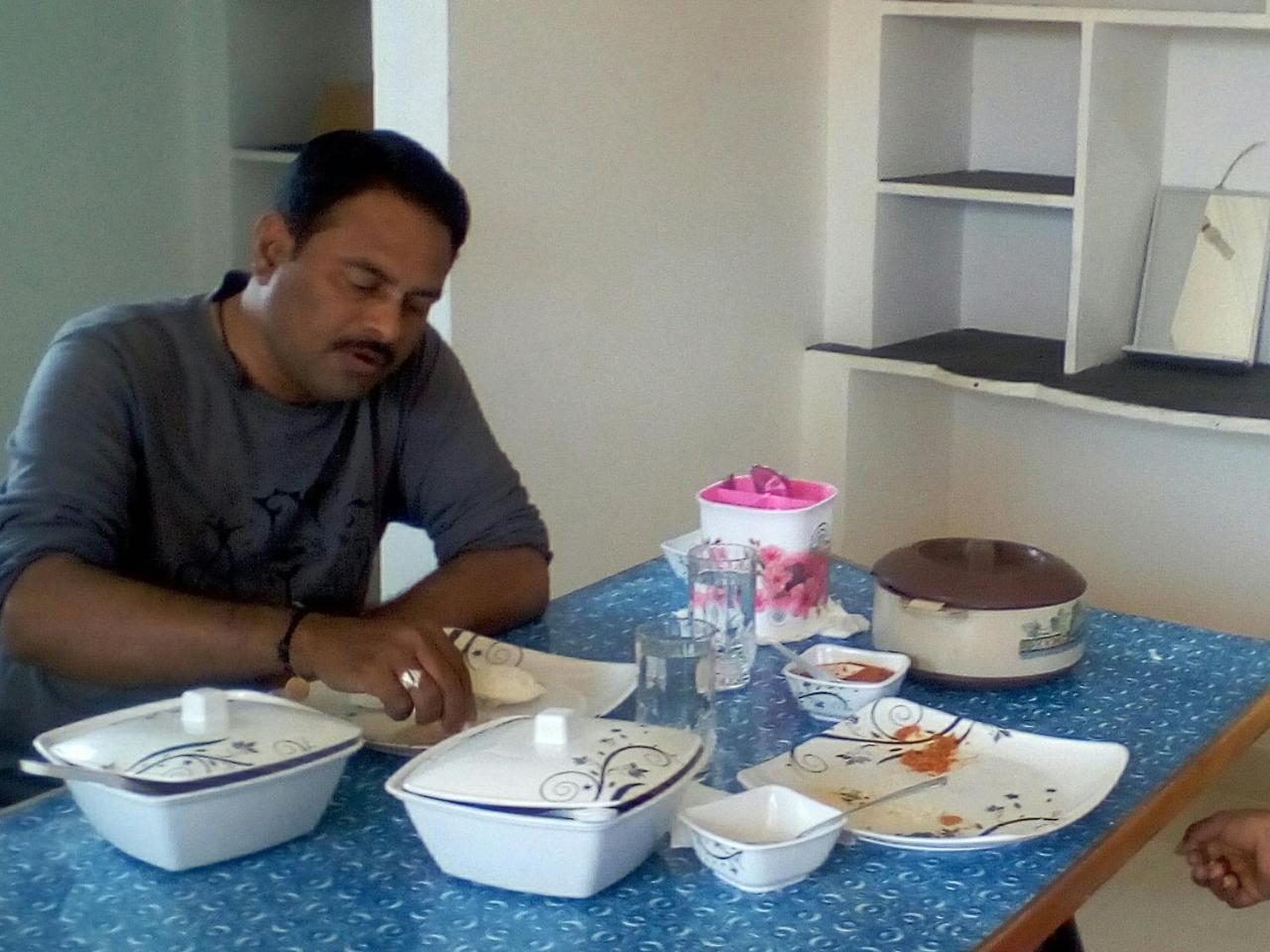 Tiruvannāmalai Sai Guest House מראה חיצוני תמונה